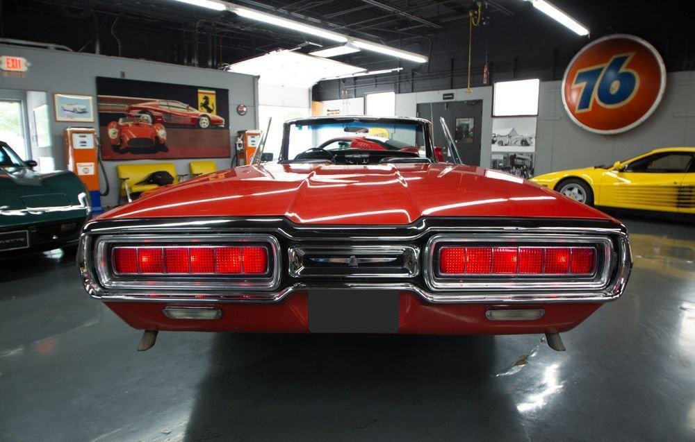 1965 Ford Thunderbird - Image 4