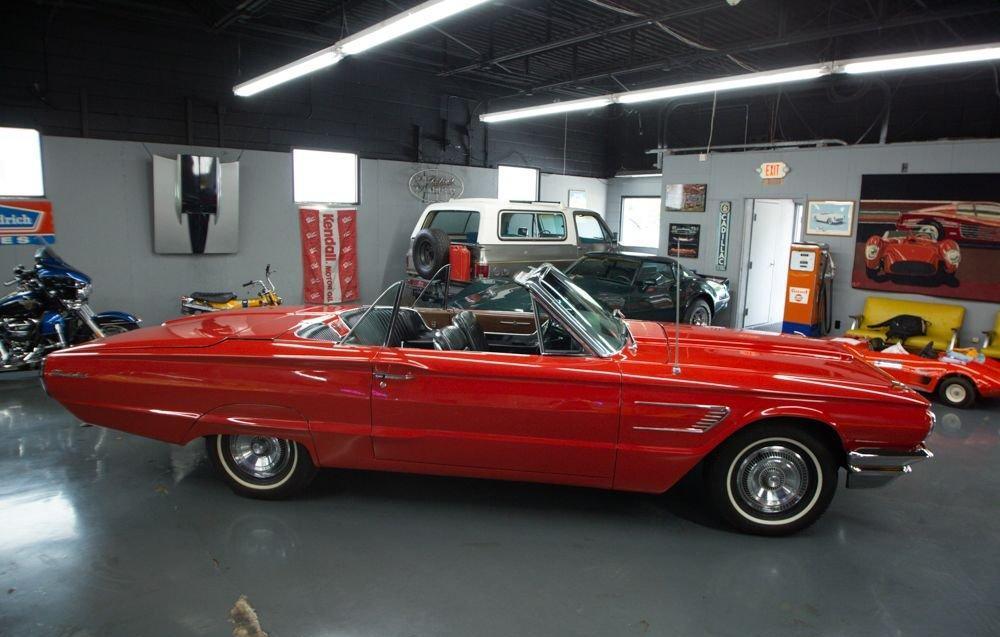 1965 Ford Thunderbird - Image 5