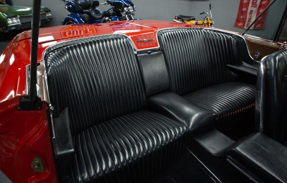 1965 Ford Thunderbird - Image 7