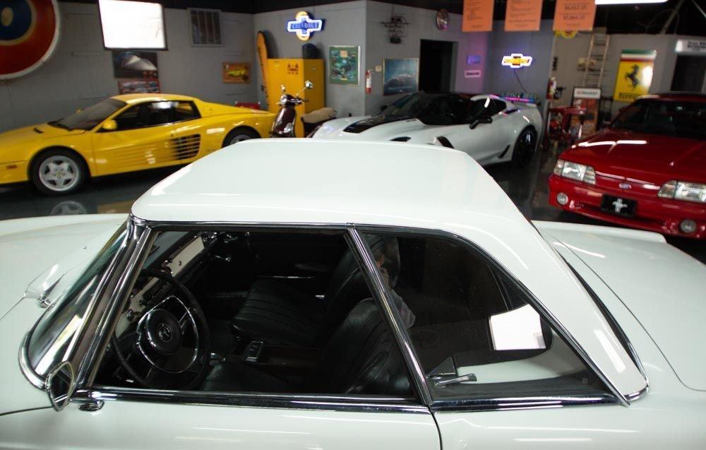 1967 Mercedes-Benz 250SL - Image 4