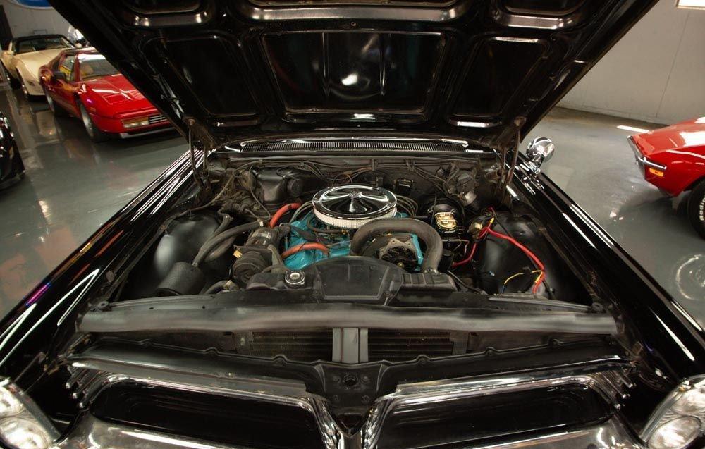 1964 Pontiac Bonneville - Image 7
